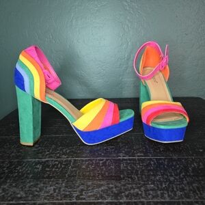 Bamboo Rainbow Heels, Size 8